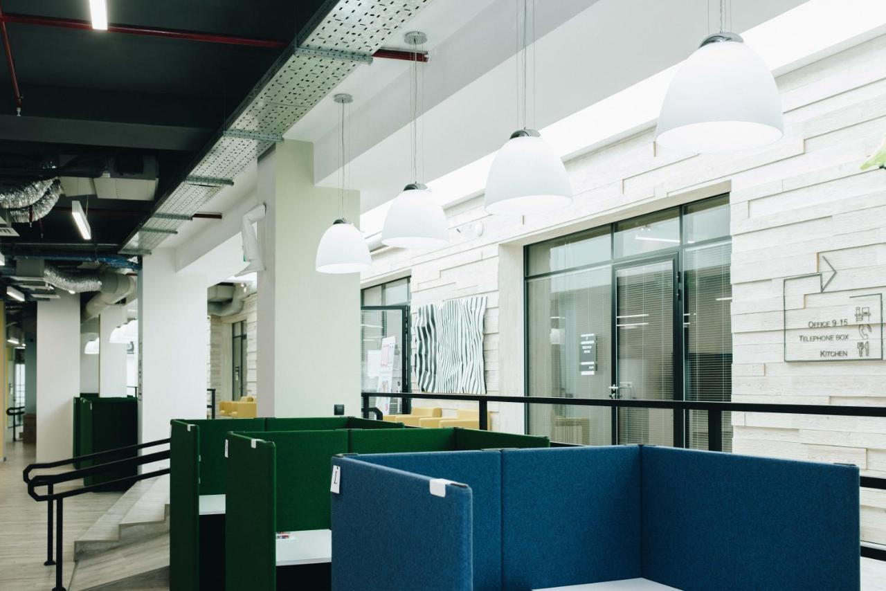 Отель Iq Coworking Астана Экстерьер фото
