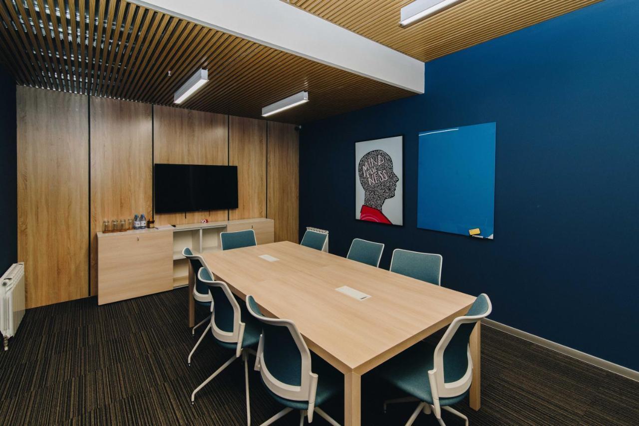 Отель Iq Coworking Астана Экстерьер фото