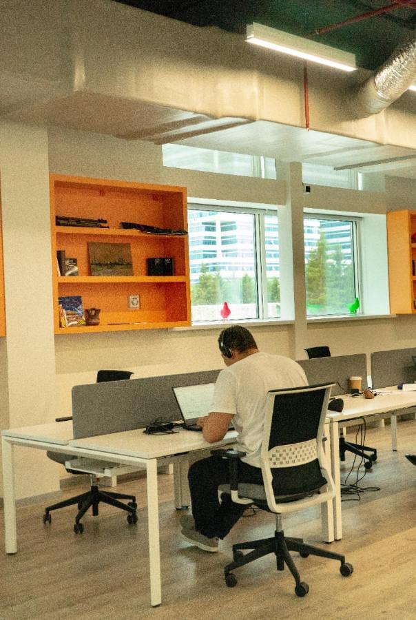 Отель Iq Coworking Астана Экстерьер фото